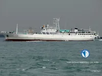 Garā līnija zvejas kuģis pārdod