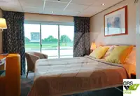 Kruīza kuģis pārdod