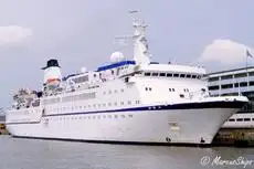Kruīza kuģis pārdod