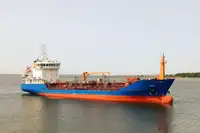 Oil/Chemical tanker pārdošanā