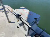 Desanta kuģis, tankkuģis pārdod