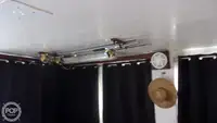 Niršanas atbalsta kuģis pārdod