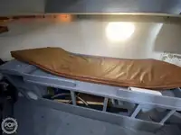 Trallers pārdod
