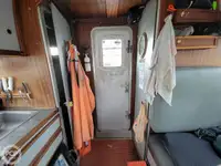 Glatēšanas laiva pārdod