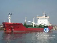 Naftas / Ķīmisko vielu tankkuģis pārdod