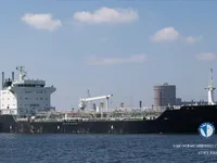 Naftas / Ķīmisko vielu tankkuģis pārdod