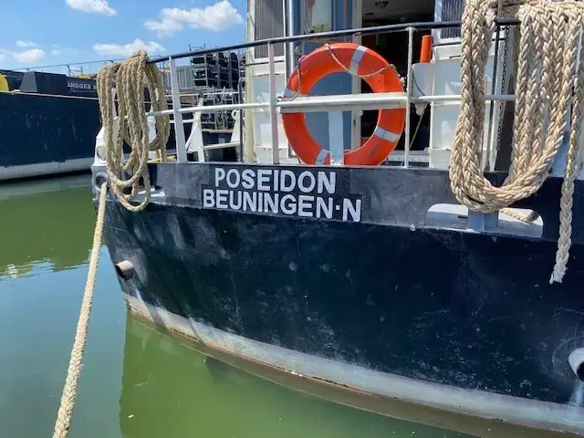 Dredžs pārdod