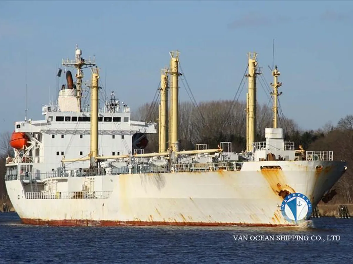 Reefer kuģis pārdod