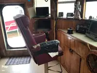 Trallers pārdod