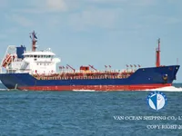 Naftas / Ķīmisko vielu tankkuģis pārdod