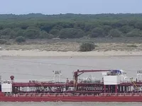 Naftas / Ķīmisko vielu tankkuģis pārdod