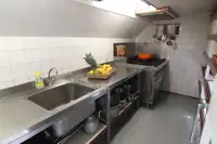 Peldošs viesnīca pārdod