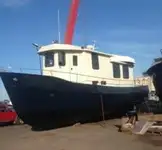 Trallers pārdod