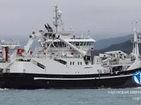 Trallers pārdod