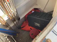 Desanta kuģis, tankkuģis pārdod