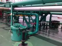 Naftas / Ķīmisko vielu tankkuģis pārdod