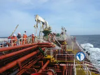 Naftas / Ķīmisko vielu tankkuģis pārdod