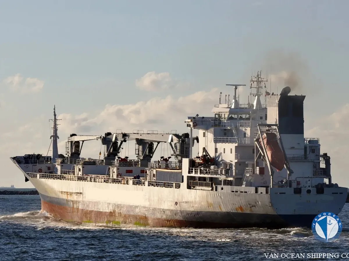Reefer kuģis pārdod