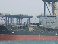 Naftas / Ķīmisko vielu tankkuģis pārdod
