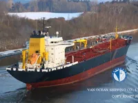 Naftas / Ķīmisko vielu tankkuģis pārdod
