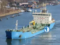 Naftas / Ķīmisko vielu tankkuģis pārdod