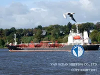 Naftas / Ķīmisko vielu tankkuģis pārdod