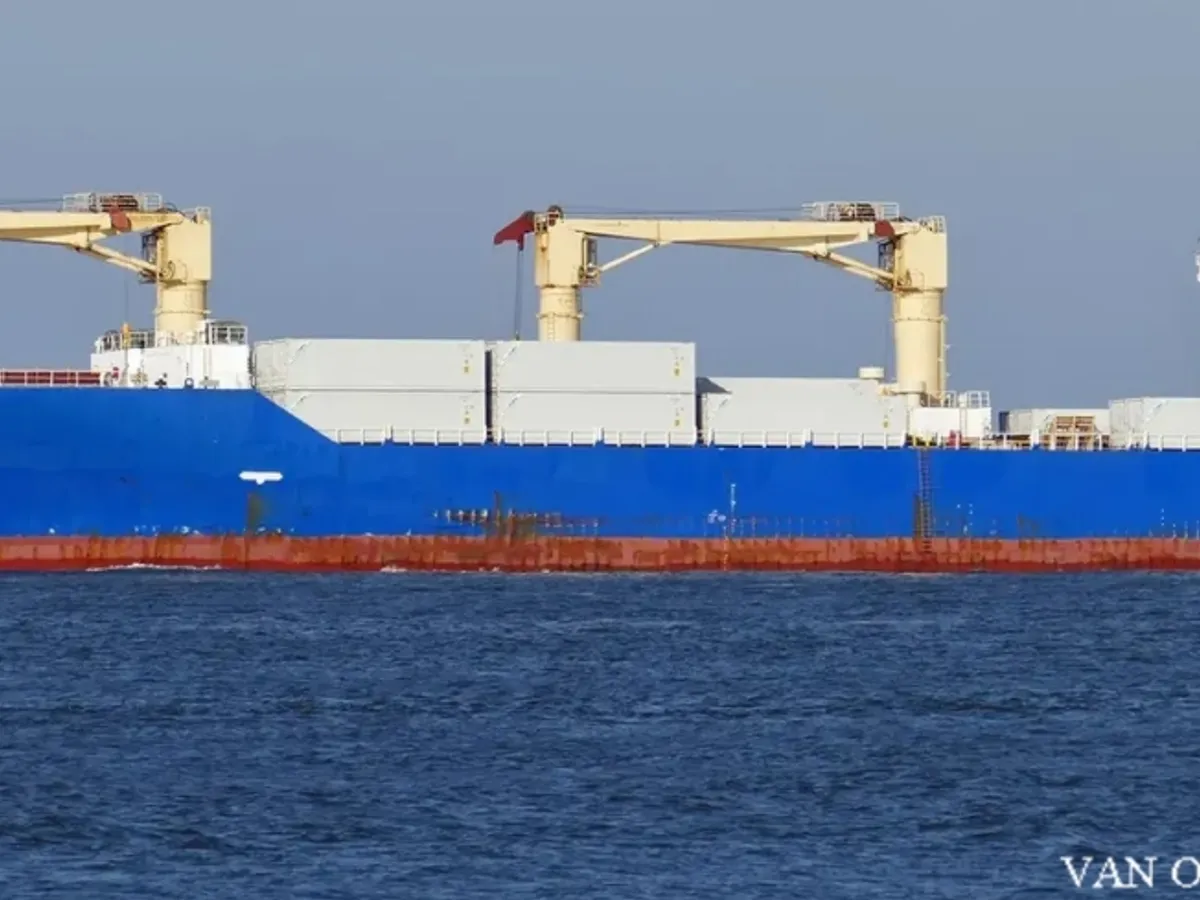 Reefer kuģis pārdod