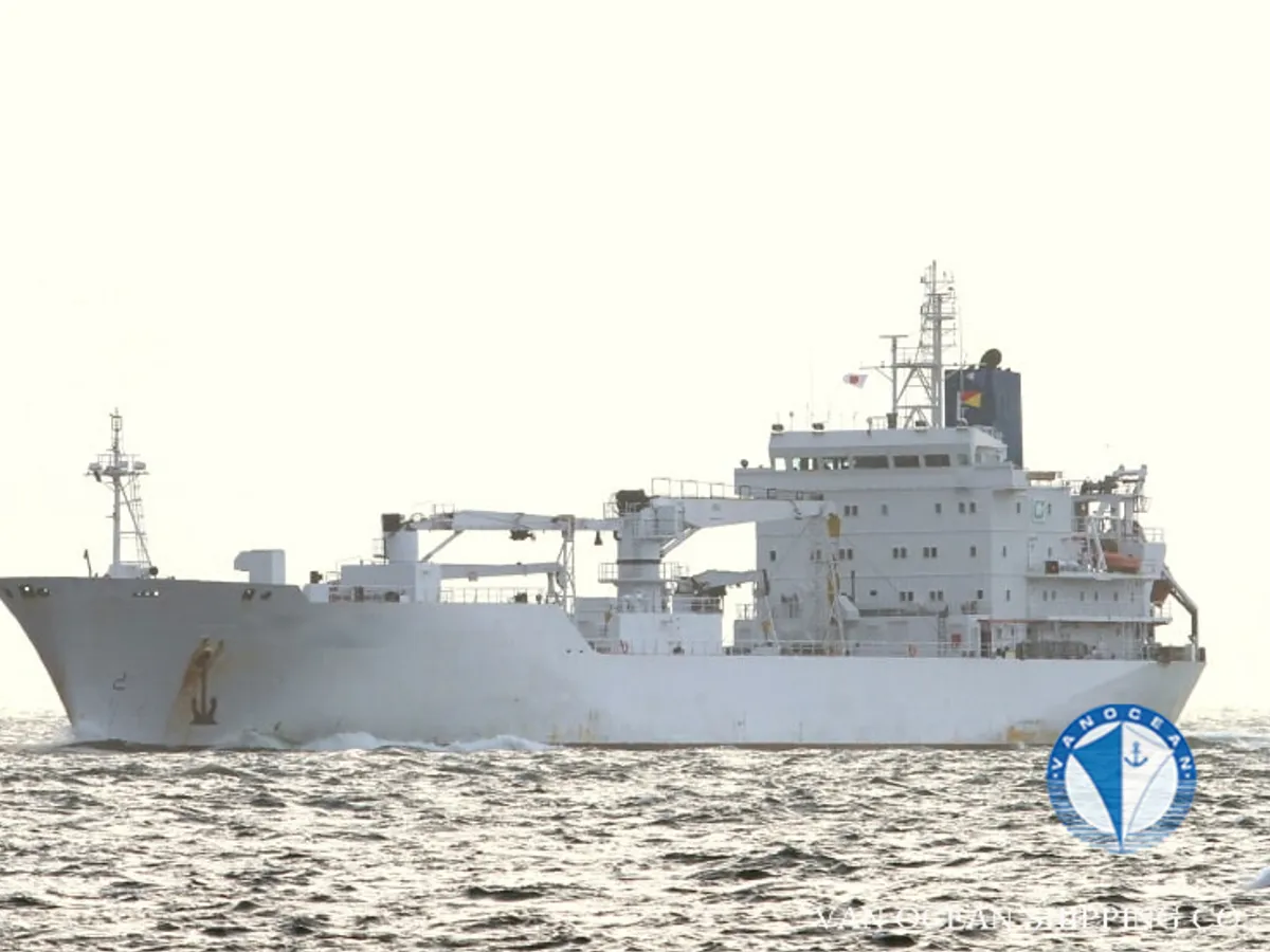 Reefer kuģis pārdod