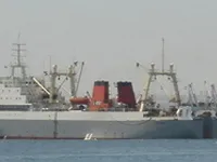 Trallers pārdod