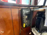 Trallers pārdod