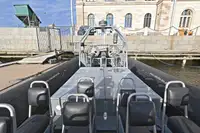 Cietā piepūšamā laiva pārdod