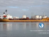 Naftas / Ķīmisko vielu tankkuģis pārdod