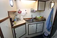 Kruīza kuģis pārdod