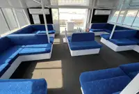Kruīza kuģis pārdod