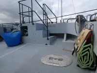 Katamarāns pārdod