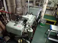 Naftas / Ķīmisko vielu tankkuģis pārdod