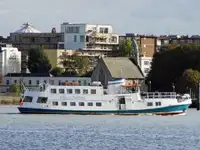 Kruīza kuģis pārdod