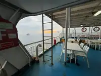 Kruīza kuģis pārdod