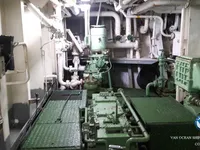 Naftas / Ķīmisko vielu tankkuģis pārdod
