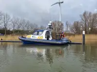 Konteinerkuģis pārdod