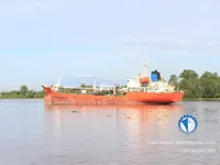Naftas / Ķīmisko vielu tankkuģis pārdod