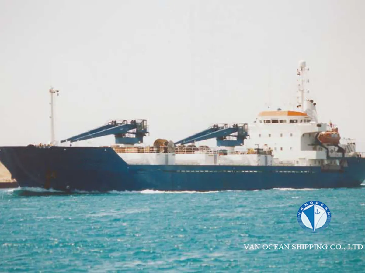 Reefer kuģis pārdod