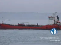 Naftas / Ķīmisko vielu tankkuģis pārdod