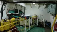 Naftas / Ķīmisko vielu tankkuģis pārdod