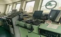 Naftas / Ķīmisko vielu tankkuģis pārdod