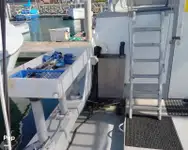 Niršanas atbalsta kuģis pārdod