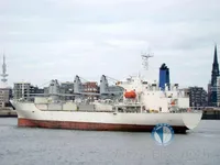 Naftas / Ķīmisko vielu tankkuģis pārdod