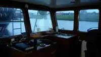 Trallers pārdod