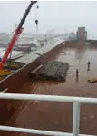 Desanta kuģis, tankkuģis pārdod