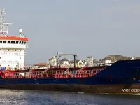 Naftas / Ķīmisko vielu tankkuģis pārdod
